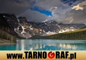 Fototapeta na wymiar - P.H.U. TARNOGRAF - Fabryka Reklamy Tarnobrzeg