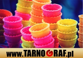 Fototapeta na wymiar - P.H.U. TARNOGRAF - Fabryka Reklamy Tarnobrzeg