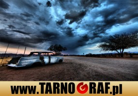 Fototapeta na wymiar - P.H.U. TARNOGRAF - Fabryka Reklamy Tarnobrzeg