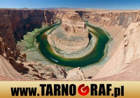 Fototapeta na wymiar - P.H.U. TARNOGRAF - Fabryka Reklamy Tarnobrzeg