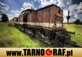 Fototapeta na wymiar - P.H.U. TARNOGRAF - Fabryka Reklamy Tarnobrzeg