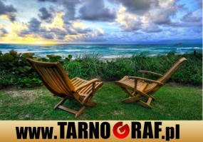 Fototapeta na wymiar - P.H.U. TARNOGRAF - Fabryka Reklamy Tarnobrzeg