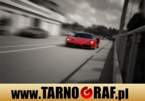 Fototapeta na wymiar - P.H.U. TARNOGRAF - Fabryka Reklamy Tarnobrzeg