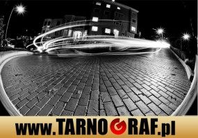 Fototapeta na wymiar - P.H.U. TARNOGRAF - Fabryka Reklamy Tarnobrzeg