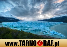 Fototapeta na wymiar - P.H.U. TARNOGRAF - Fabryka Reklamy Tarnobrzeg