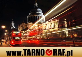 Fototapeta na wymiar - P.H.U. TARNOGRAF - Fabryka Reklamy Tarnobrzeg