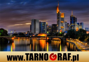 Fototapeta na wymiar - P.H.U. TARNOGRAF - Fabryka Reklamy Tarnobrzeg