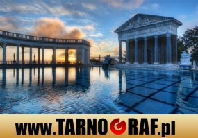 Fototapeta na wymiar - P.H.U. TARNOGRAF - Fabryka Reklamy Tarnobrzeg