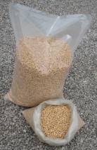 peletowa ściółka dla koni trociny - PEL-RAD Piotr Skawiński Milejowice