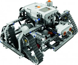 Robotyka Lego Mindstorms - HiRobotics Group Grzegorz Fula Tuchów
