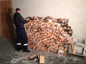 Układanie Drewna u Klienta - Gobi Drewno Opałowe i Kominkowe Wiązowna