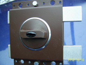 Otwieranie zatrzaśnięntych drzwi - Auto Pomoc drogowa, auto-naprawa K.Paprzycki Poznań