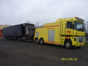 Pomoc drogowa dla ciężarówek Sieradz Wieluń Łask - S-TRANS usługi dźwigowe Sieradz pomoc drogowa Sieradz