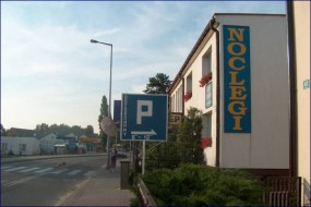 Noclegi, agroturystyka - Dom Noclegowy Centrum Stary Licheń