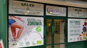 Oklejanie witryny sklepowej - EI MEDIA Ewa Szypulska Olsztyn