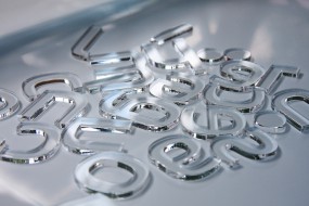 Zajmujemy się kompleksową reklamą zewnętrzną i wewnętrzną. - Agencja Reklamowa REDKOT STUDIO Sp. z o.o. Zielona Góra