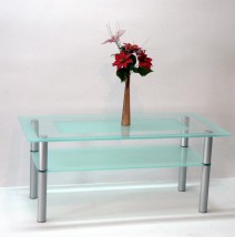 Prostokątny szklany stolik ze wzorem - MARCIN ŁUGIEWICZ- producent stolików szklanych Nowe Miasto Lubawskie