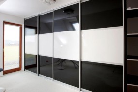 Szafy przesuwne - Interior Design Katowice