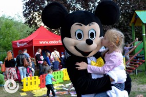 wynajem maskotek reklamowych / żywe maskotki - ENDORFINS - organizacja imprez Konin