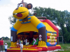 dmuchany zamek do wynajęcia - Stegenka Piotr Usługi Rozrywkowe Guzów