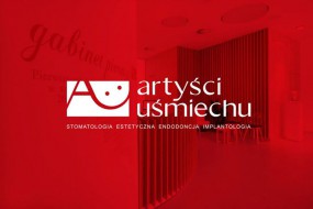 Stomatologia spotrowa - Artyści Uśmiechu Piotr Puchała Katowice