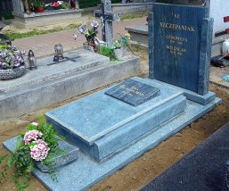 Nagrobki piwniczne - HEADSTONE Kamieniarstwo s.c. Piława Dolna