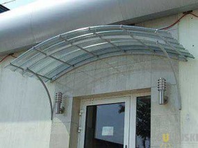 Zadaszenia nad drzwi - GULAJSKI - Produkcja: Świetliki dachowe, wyłazy dachowe, klapy dymowe Kopienice