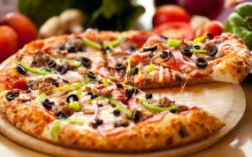 Pizze 24 - 40 cm - Pizza Bar - Pizza i Kebab Rawicz Rawicz