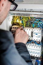 Pomiary instalacji elektrycznych - Zakład Usług Elektrycznych Komorniki