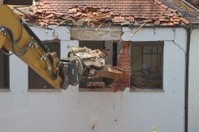 Rozbiórki i wyburzenia domów, budynków - Marko - Zmechanizowane Roboty Ziemne Konstancin-Jeziorna