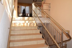 Produkcja i montaż balustrad - RAIL-INOX Szczepan Grzegorz Pstrągowa