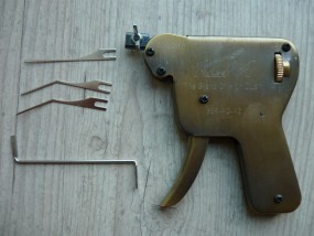 pistolet-wibrator do zamków - sos zabezpieczenia Piotr Trzcinski Zgorzelec