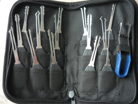 wytrychy do otwierania zamków w autach, samochodach - sos zabezpieczenia Piotr Trzcinski Zgorzelec