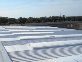 Klapy Wentylacyjne - GULAJSKI - Produkcja: Świetliki dachowe, wyłazy dachowe, klapy dymowe Kopienice