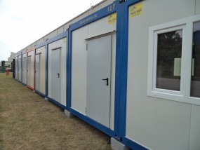 Wynajem kontenerów socjalnych śląskie - Wynajem kontenerów P.W.Amipol Ewa Litwińska Starcza