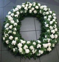 wieniec pogrzebowy - litera - BUKIET Pracownia florystyczna Małgorzata Piszczek Katowice