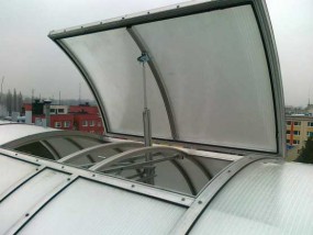 Montaż - Klapa Dymowa - GULAJSKI - Produkcja: Świetliki dachowe, wyłazy dachowe, klapy dymowe Kopienice