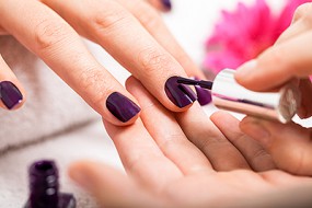 Manicure Shellac - hybrydowy - Wysokie Obcasy - Gabinet kosmetyczny Hajnówka