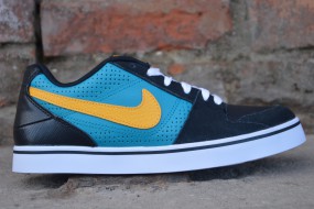 Nike Ruckus Low JR - SportBrand.pl Krosno