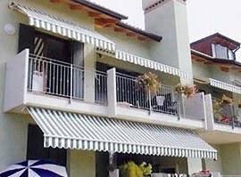 Markizy balkonowe i tarasowe - POLROLL Bramy Rolety Pniewy