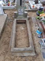 Poziomowanie pomników - Czyszczenie i podnoszenie nagrobków,opieka nad grobem Toruń