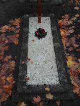 Mycie pomników - Czyszczenie i podnoszenie nagrobków,opieka nad grobem Toruń