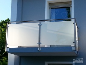 Wykonanie barierki okrągłej zr stali nierdzewnej na balkon - FIL-MET ŁUKASZ CHĘCIŃSKI Starokrzepice