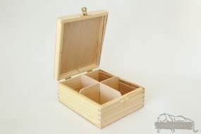 Pudełko drewniane na drobiazgi z 4 przegródkami - F.P.H.U drewpart Szerzyny