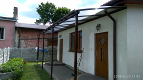 nowoczesne zadaszenie stalowe z poliwęglanu na wymiar z montażem ocynk - Wojtdach Zadaszenia Tarasów Balkonów Wiaty Samochodowe Garażowe Daszki nad Dr