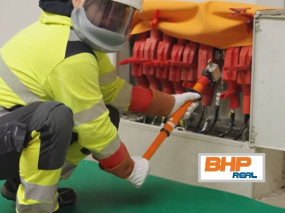 Uchwyt do wkładek  BM z drążkiem izolacyjnym - REAL BHP - Artykuły BHP i Sprzęt Elektroizolacyjny Warszawa