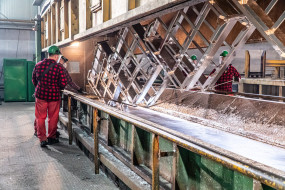 Cynkowanie ogniowe - STRUMET - Producent wyrobów metalowych   Galwanizacja   Cynkowanie ogniowe - Strumień, Śląsk Strumień