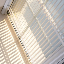 ŻALUZJE POZIOME DREWNIANE - Vertix System Kraków - żaluzje i rolety Kraków