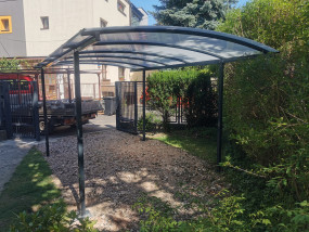 nowoczesna stalowa wiata samochodowa poliwęglan ocynk na wymiar montaż - Wojtdach Zadaszenia Tarasów Balkonów Wiaty Samochodowe Garażowe Daszki nad Dr
