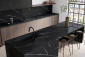 Blat Kuchenny z Konglomeratu Siquartz Nero Marquina Kamień Naturalny marmur granit - Łódź MERKAM Producent blatów kuchennych, schodów, parapetów z gra